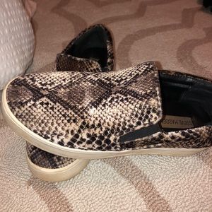 Steve Madden snakeskin slip on shoes